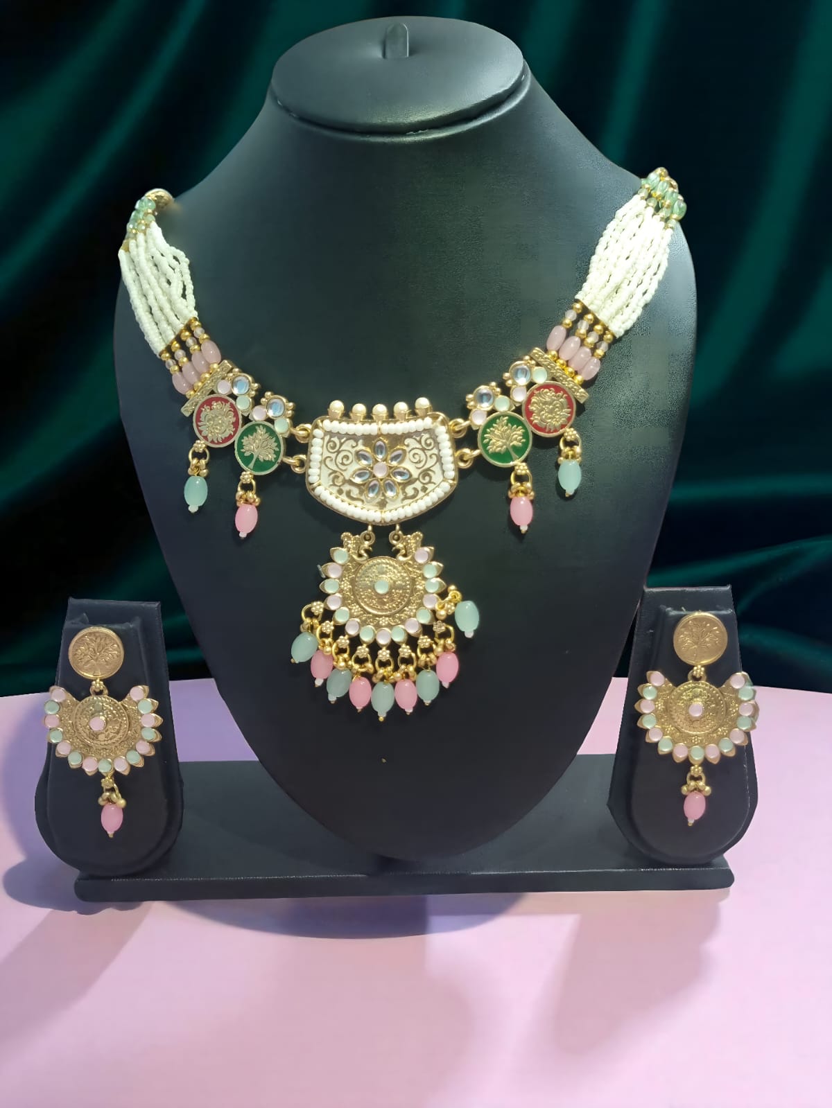 Mehreen Enamel Kundan Beaded Necklace Set