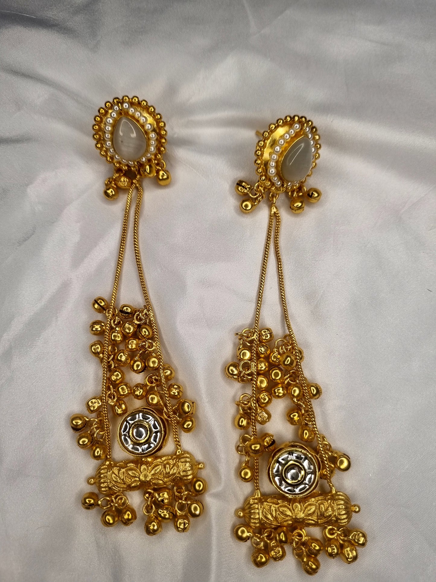 SAJOBHI KASHMIRI TRADITIONAL LONG EARRINGS - Gold Plated Jhumka & Pearl Drops
