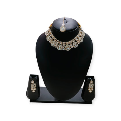 Sajobhi's Kundan Bridal Necklace Set