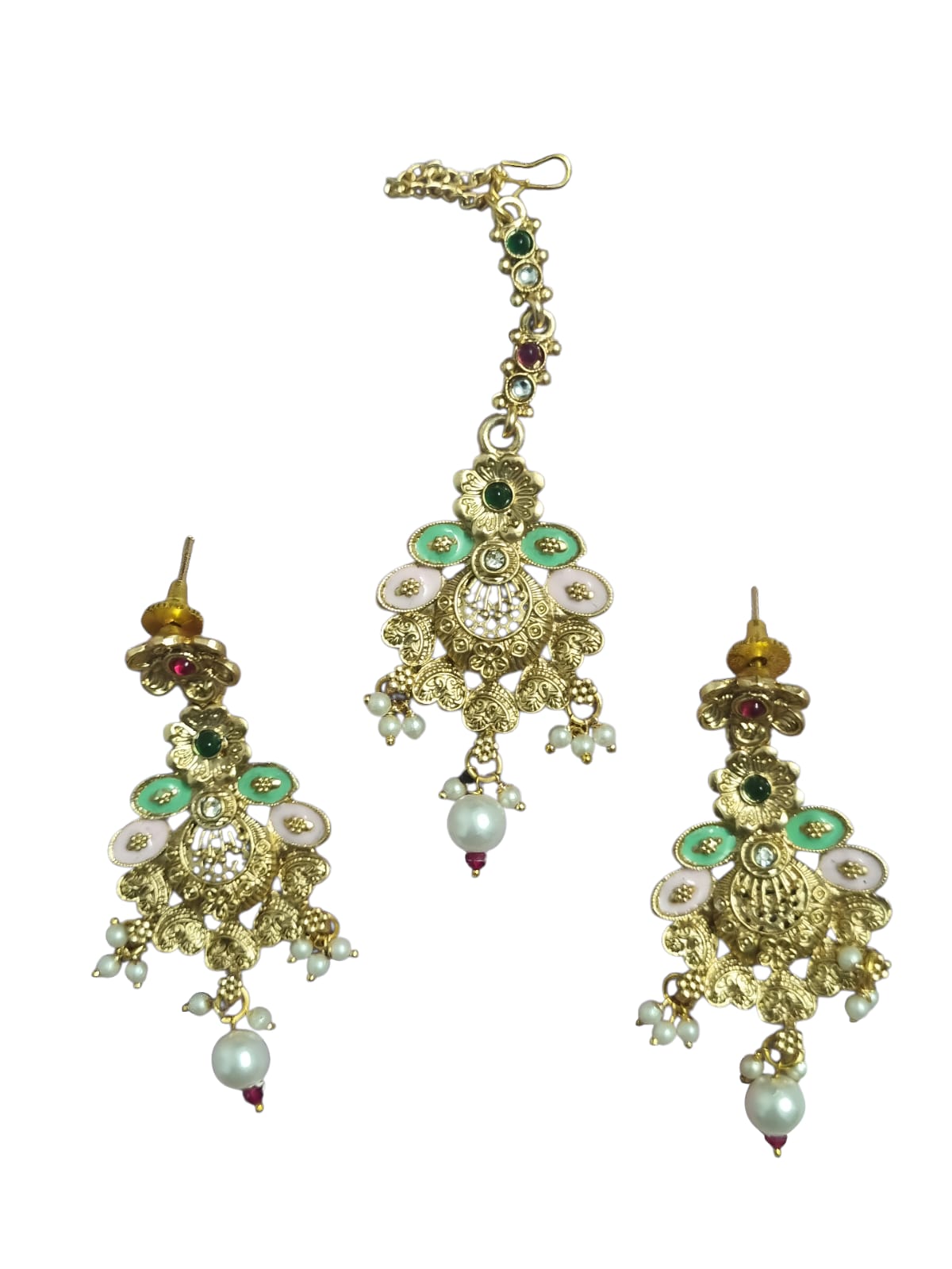 SAJOBHI,s Royal Heritage Kundan Bridal Set